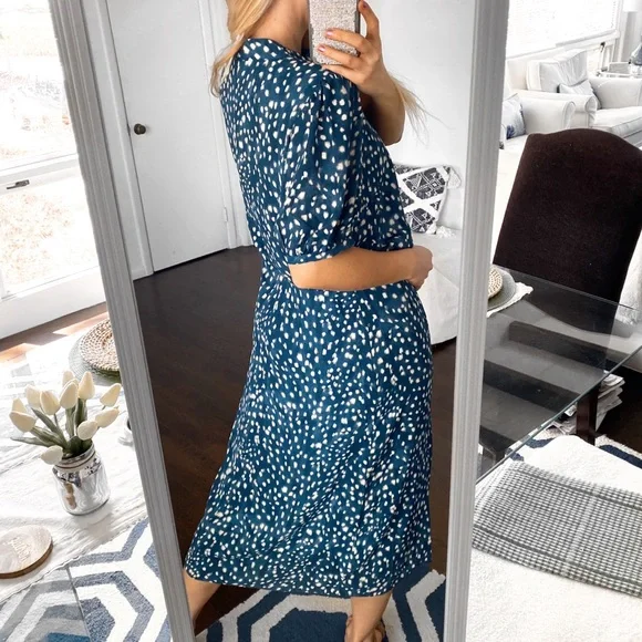 🌌 ANN TAYLOR TEAL TAN DOTTED MAXI DRESS! - Picture 4 of 9